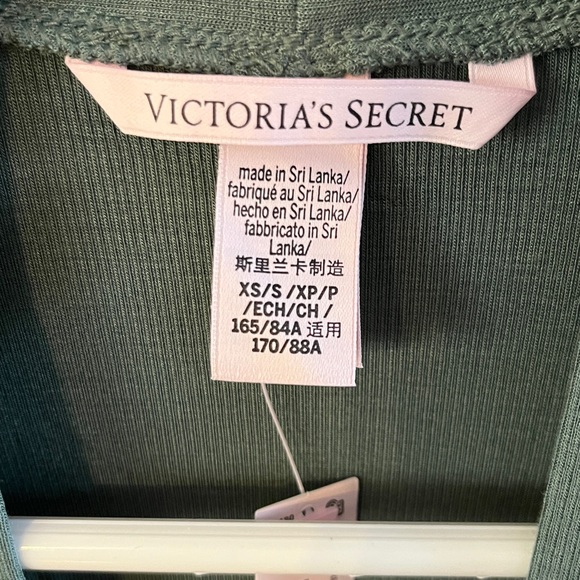 NWT Victoria’s Secret Ribbed Modal Short Robe - Picture 6 of 15